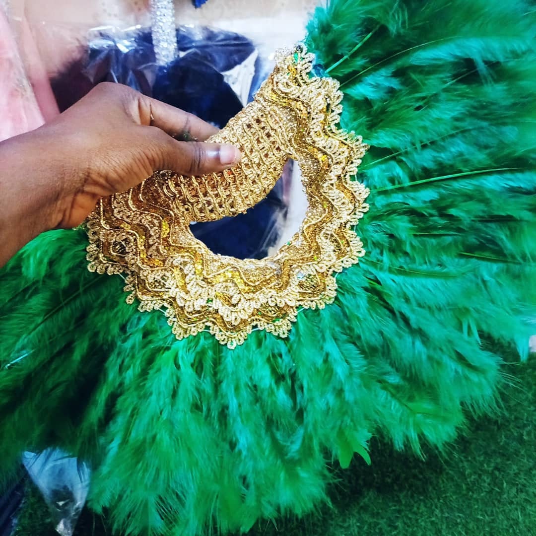 Semi-Circle Bridal Hand-Fan, African Traditional Wedding Clutch Feather Hand Fan, Nigerian Wedding Hand fan(Available in Different Colours)