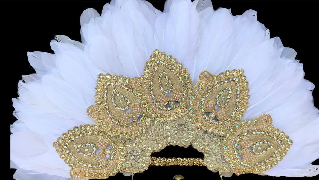 Clutch Semi-Circle Hand Fan, Traditional African Wedding Bridal Hand Fan, Nigerian Wedding Feather Hand fan(Available in Different Colours)