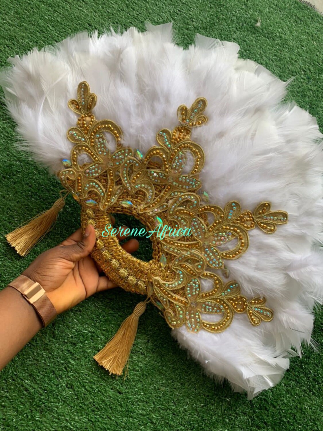 White Feather Hand Fan, Clutch Semi-Circle African Traditional Wedding Bridal Hand Fan, Nigerian Wedding Hand fan,