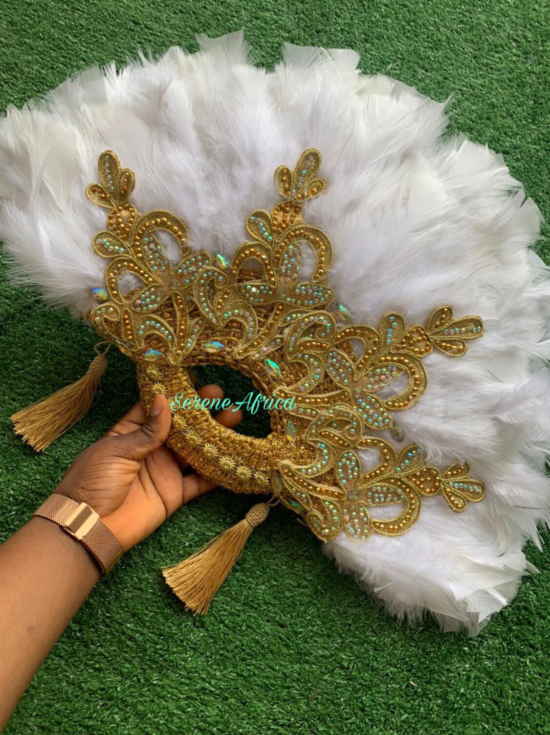 White Feather Hand Fan, Clutch Semi-Circle African Traditional Wedding Bridal Hand Fan, Nigerian Wedding Hand fan,