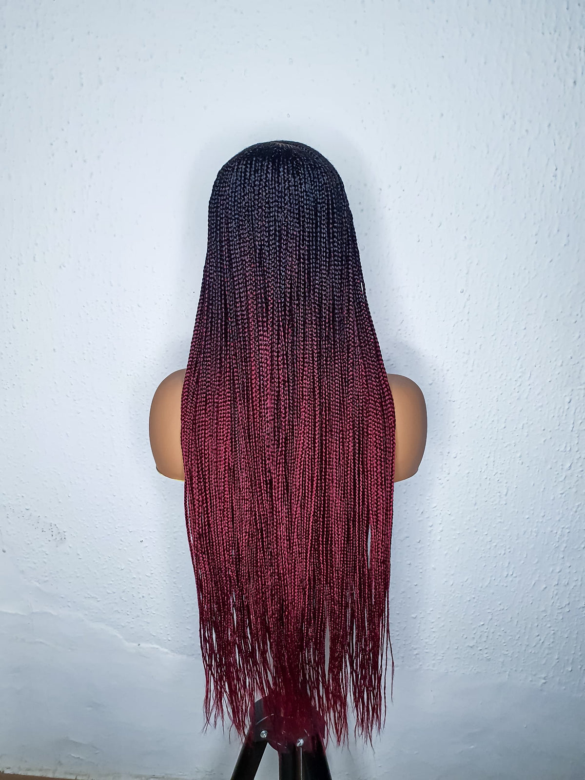 Back view showing 28 inch burgundy ombré braids